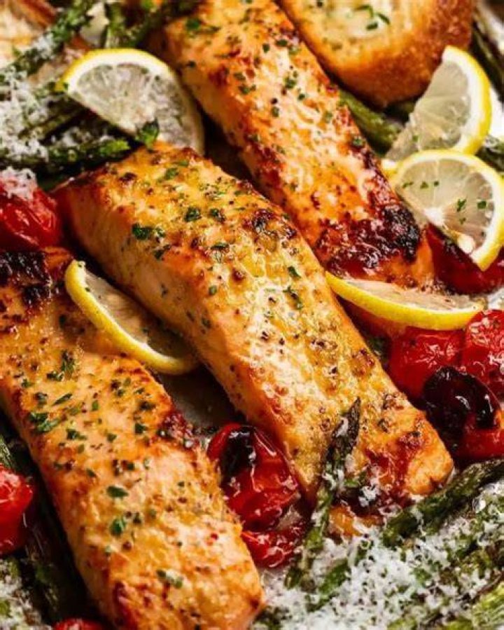 Is there gluten in salmon?